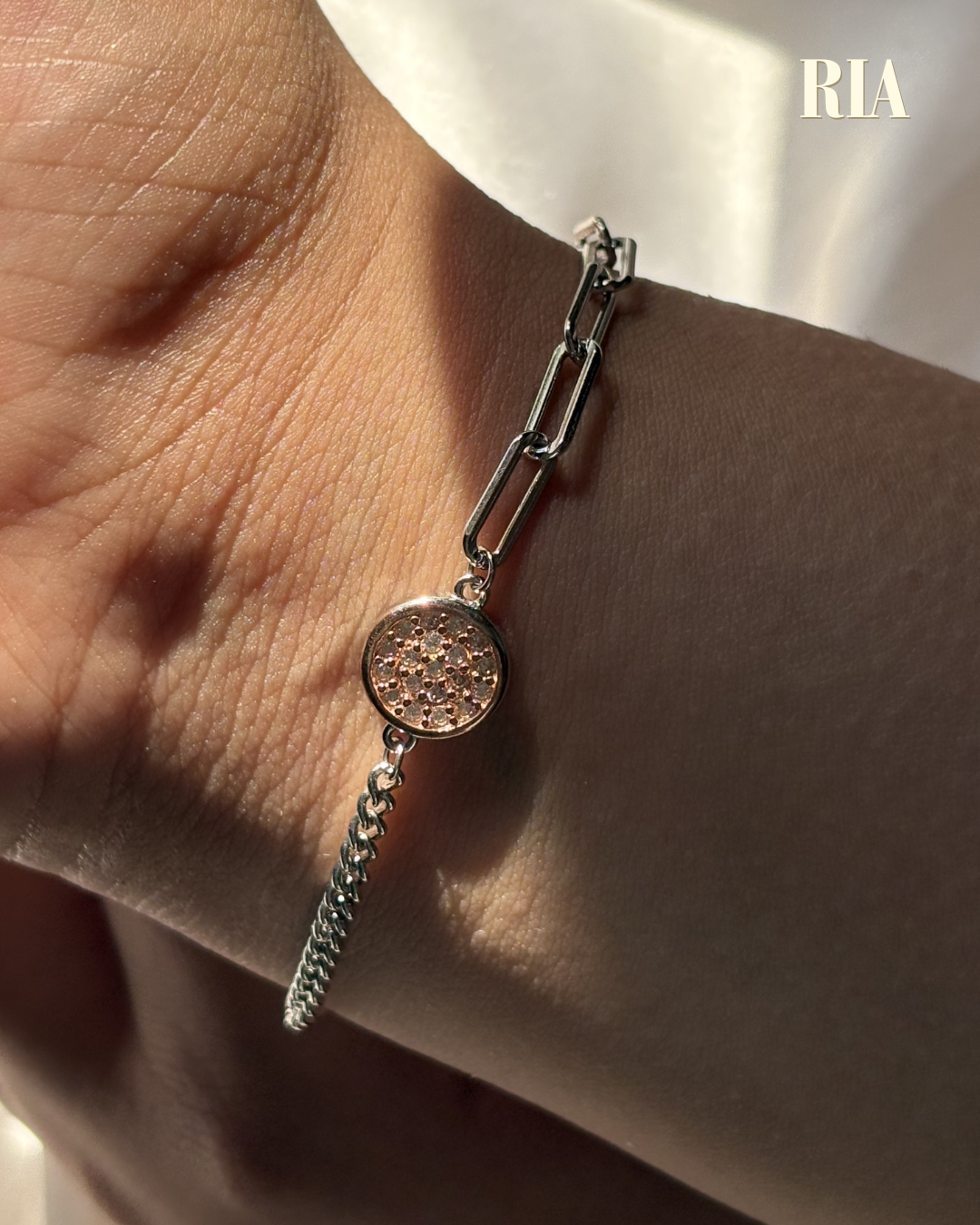 Circular Charm-Bracelet